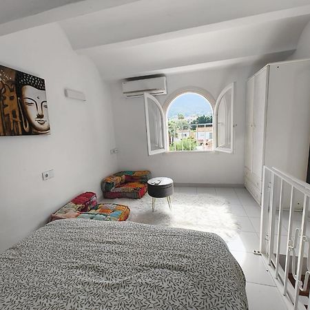 Studio Tipo Loft Con Vista Al Montgo Denia Exterior photo