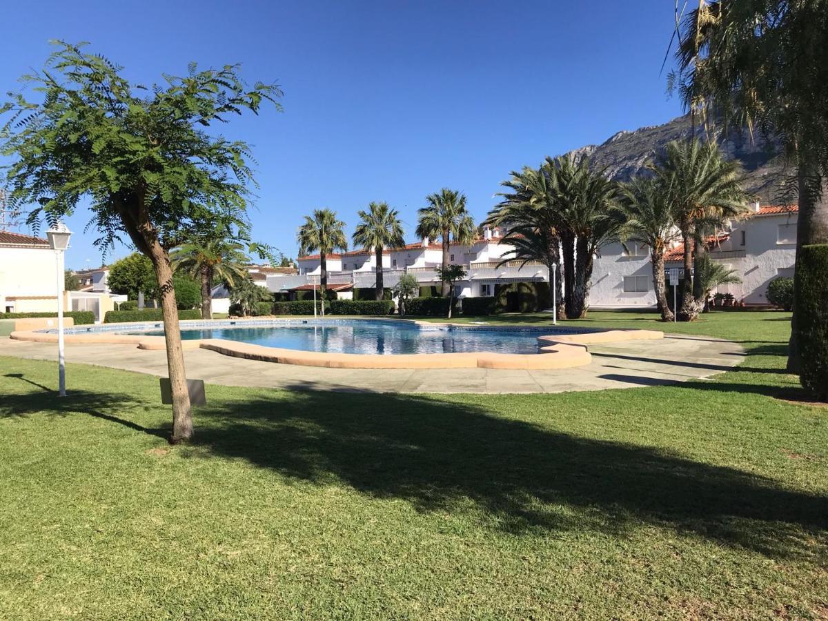 Studio Tipo Loft Con Vista Al Montgo Denia Exterior photo