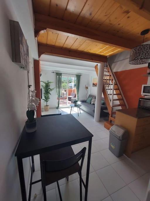 Studio Tipo Loft Con Vista Al Montgo Denia Exterior photo